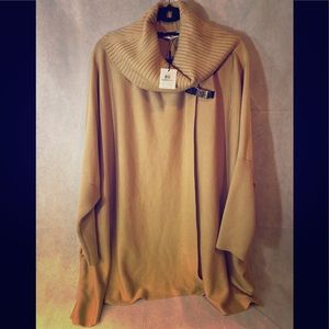 Calvin Klein Women’s Sweater Size 1x.